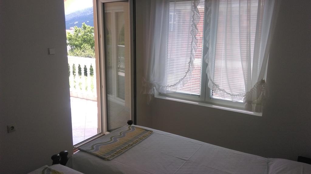 Apartment Ruzica Krstic Herceg Novi Exterior foto